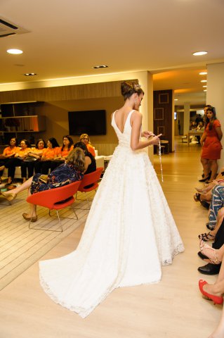 Noite Beneficente em prol da AMO